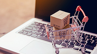 Neue Geldwäschepflichten für E Commerce Onlinehändler