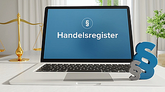 Handelsregistereintrag kann in Versalien gefordert werden Handelsregistereintrag kann in Versalien gefordert werden